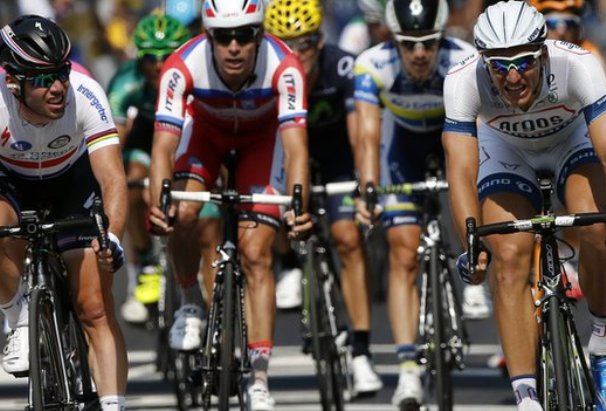 Tour de France chặng 12: Kittel thắng sát nút Cavendish